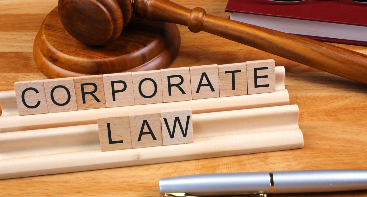 Top advocate in Jhang Pakistan for Corporate law